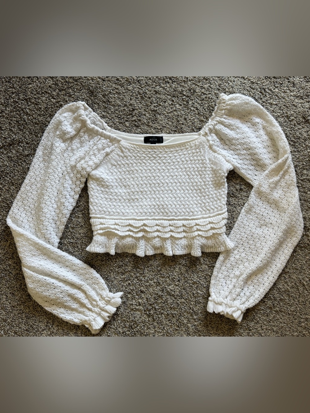 Aqua White Knit Long Sleeve Crop Top Blouse Size XS
